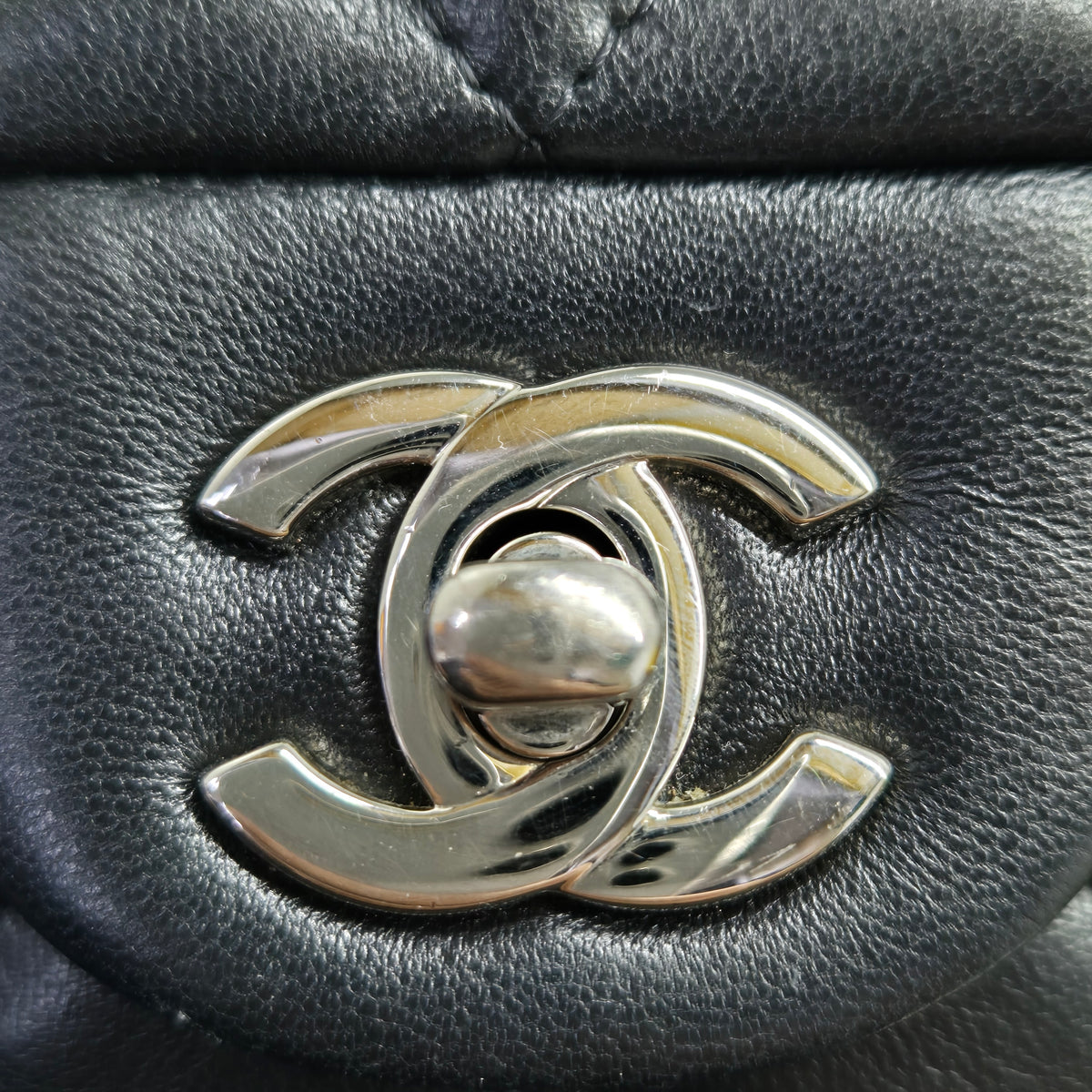 Chanel Mini Rectangular Flap Lambskin Shw (Black)