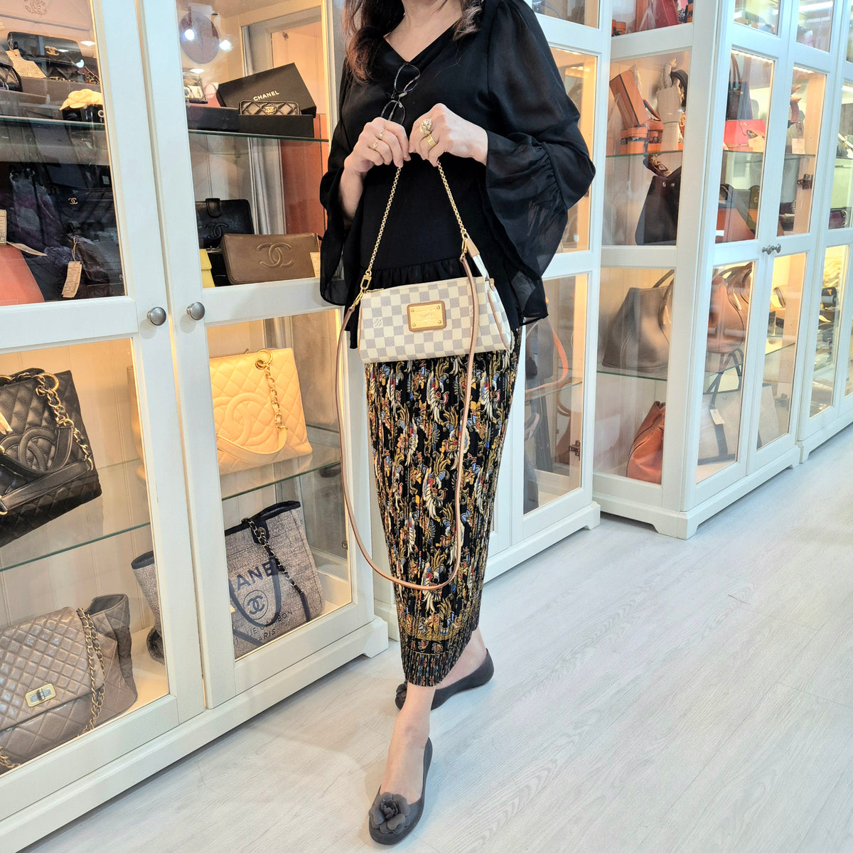Louis Vuitton Eva Clutch Damier Azur Ghw