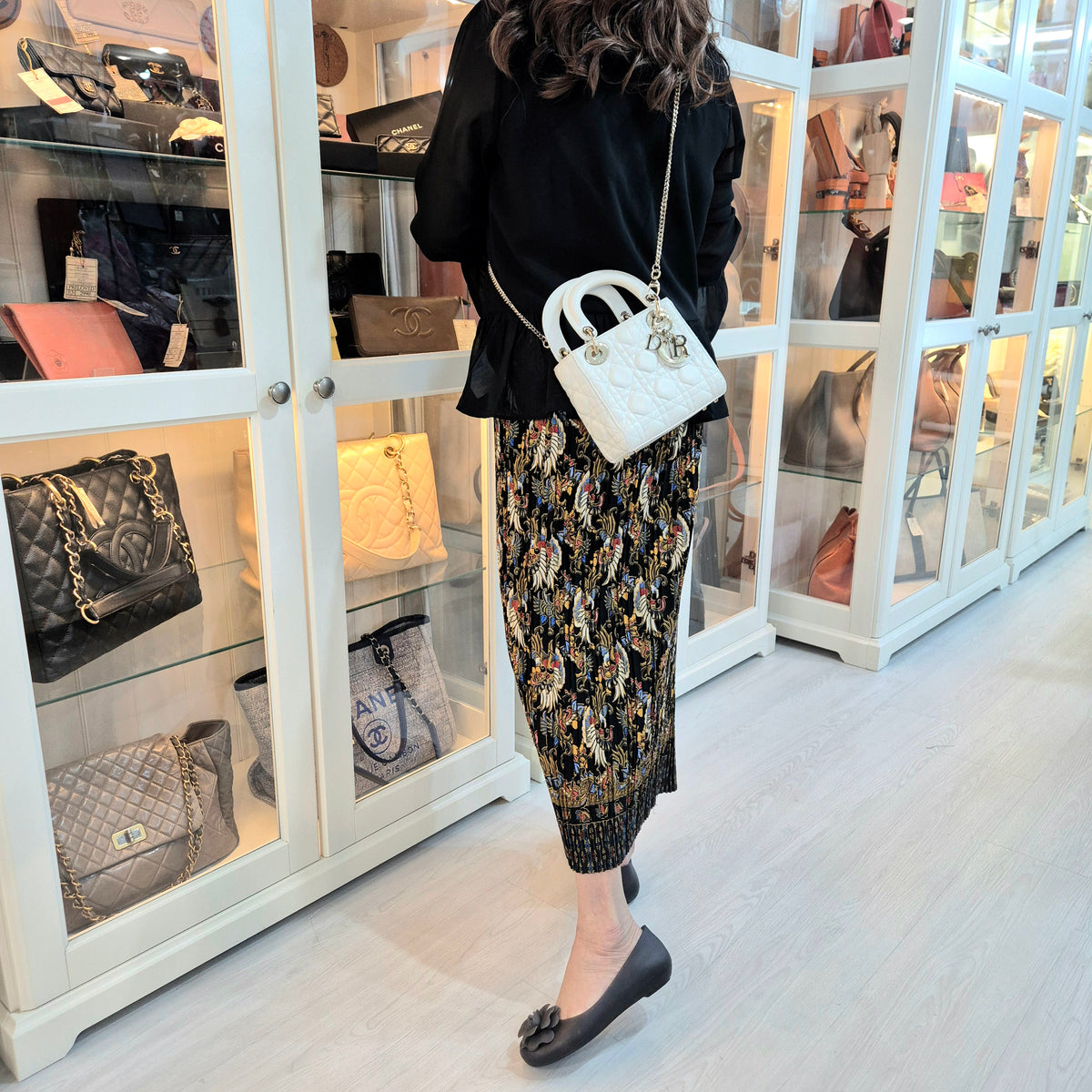 Christian Dior Lady Dior Mini Cannage Lambskin Ghw (Latte)