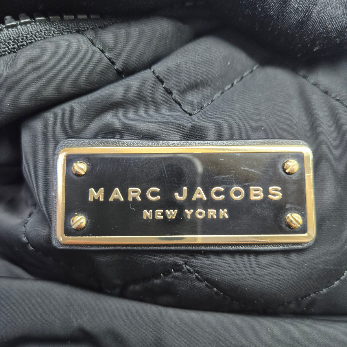 Marc Jacobs	Quilted Nylon Mini Backpack Ghw (Black)