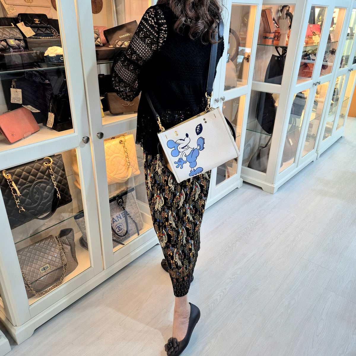 Coach X Disney Rogue 25 Mickey Mouse Pebbled Leather Tote Bag Ghw (White/Blue/Brown)