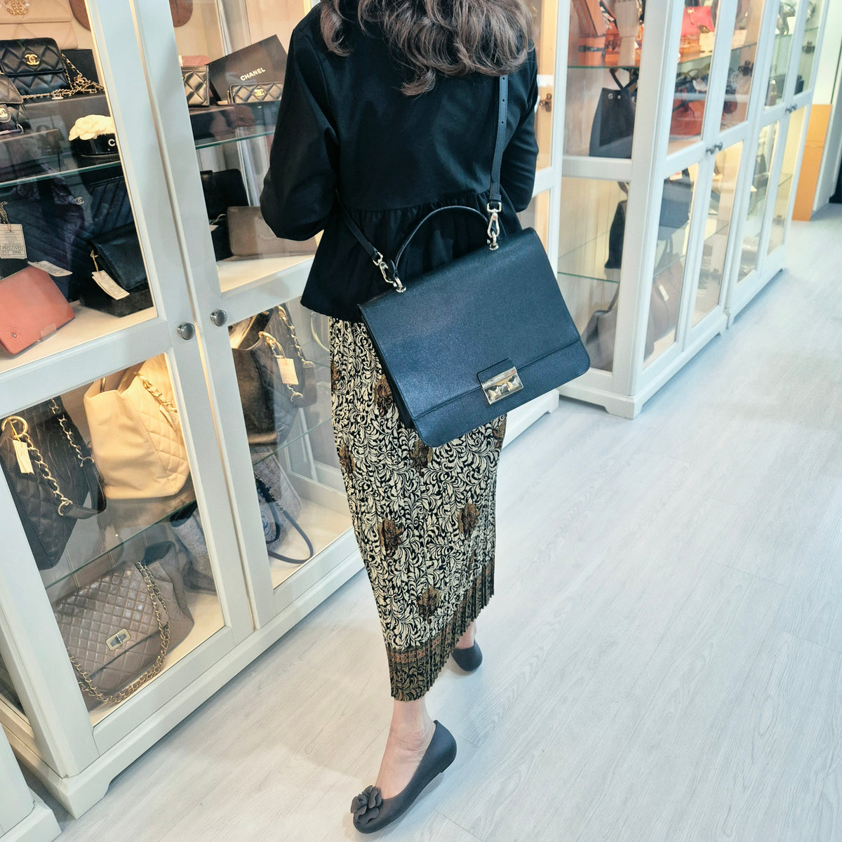 Furla Bella M Leather Tote Bag Ghw (Black)