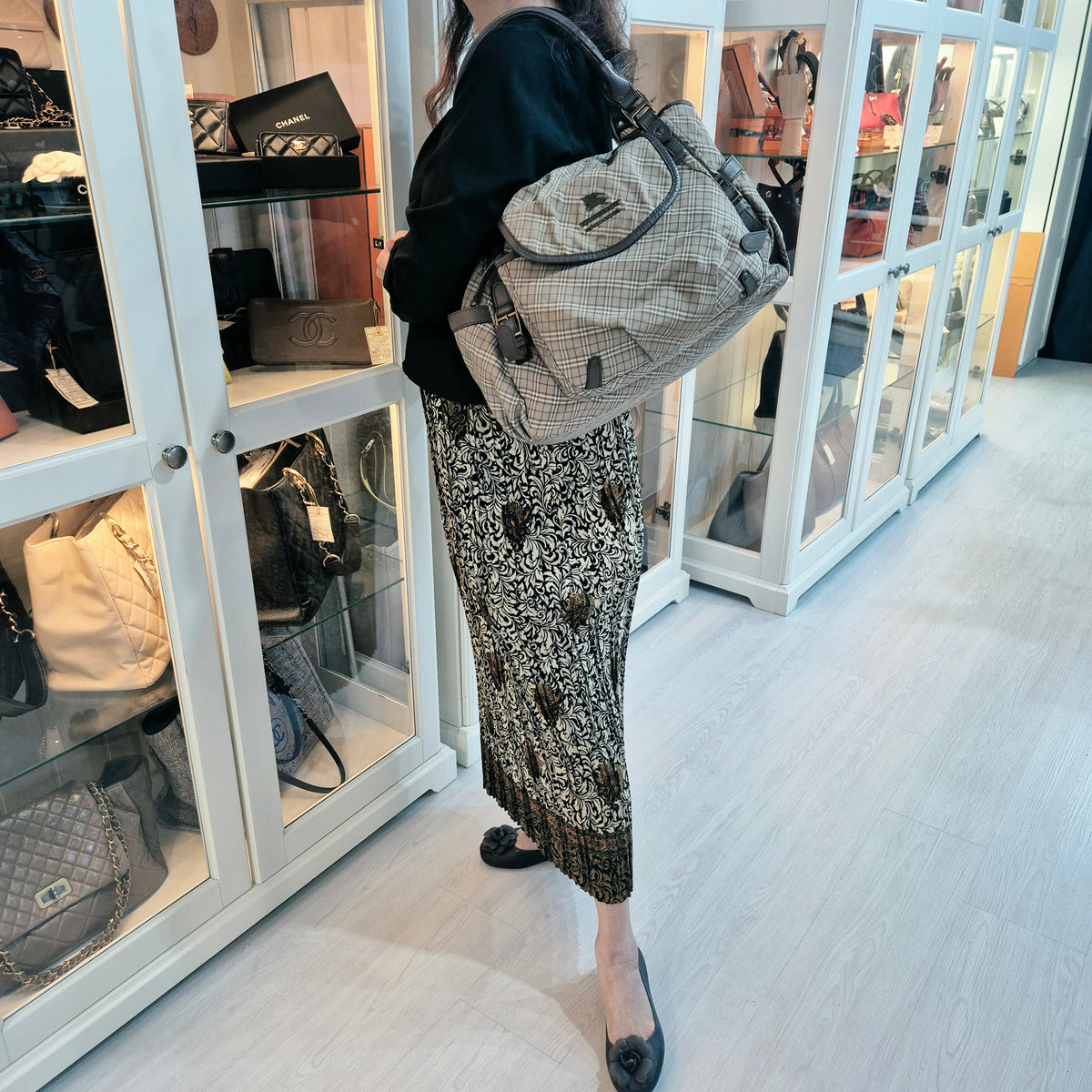 Blue Label Burberry Nova Check Canvas Hobo Bag Brass Hw (Brown)