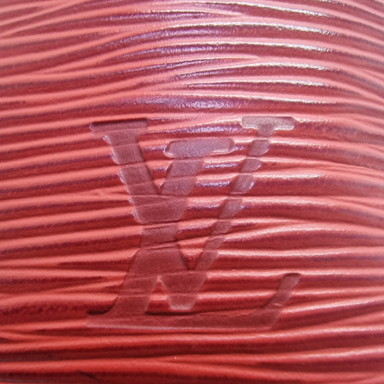 Louis Vuitton Noe PM Epi Ghw (Red)