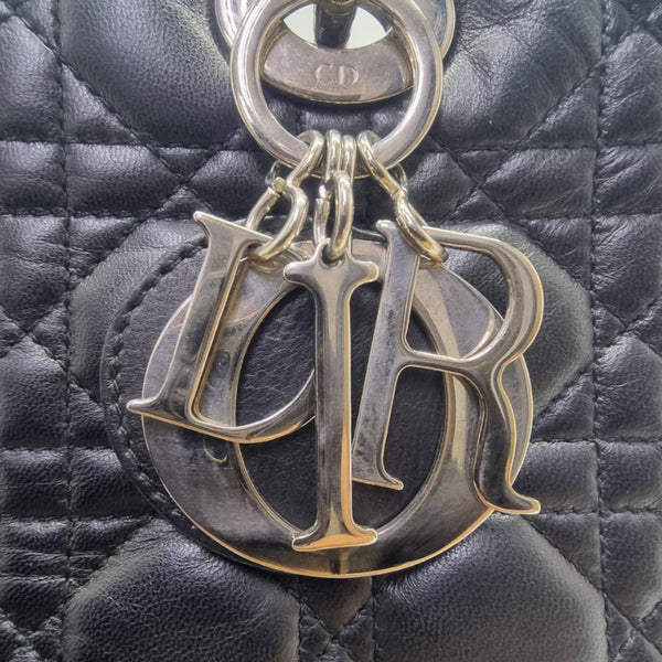 Christian Dior Lady Dior Medium Cannage Lambskin Shw (Black)