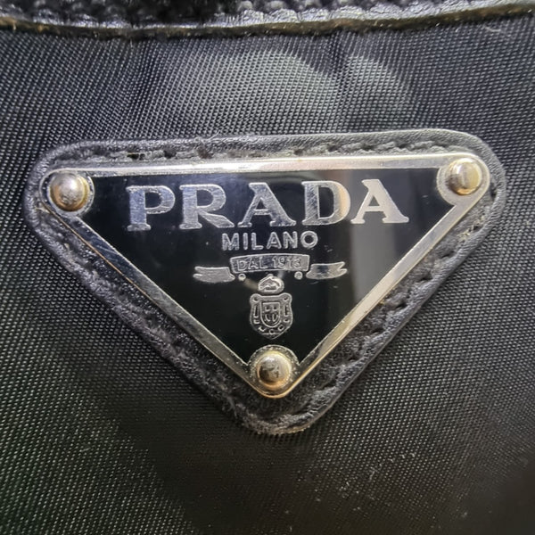 Prada BR3049 Nylon Shoulder Bag Ghw (Black)