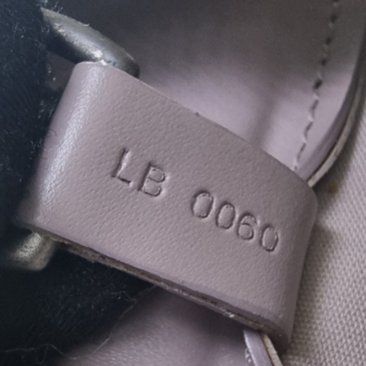 Louis Vuitton Croisette Vintage PM Epi Shw (Lilac)