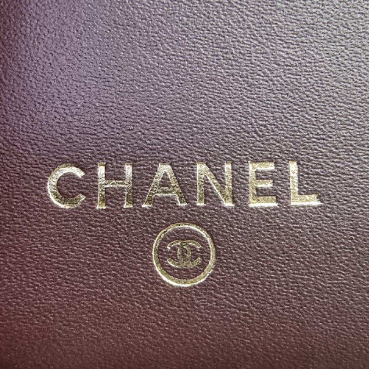Chanel Bifold Wallet Caviar Ghw (Black)