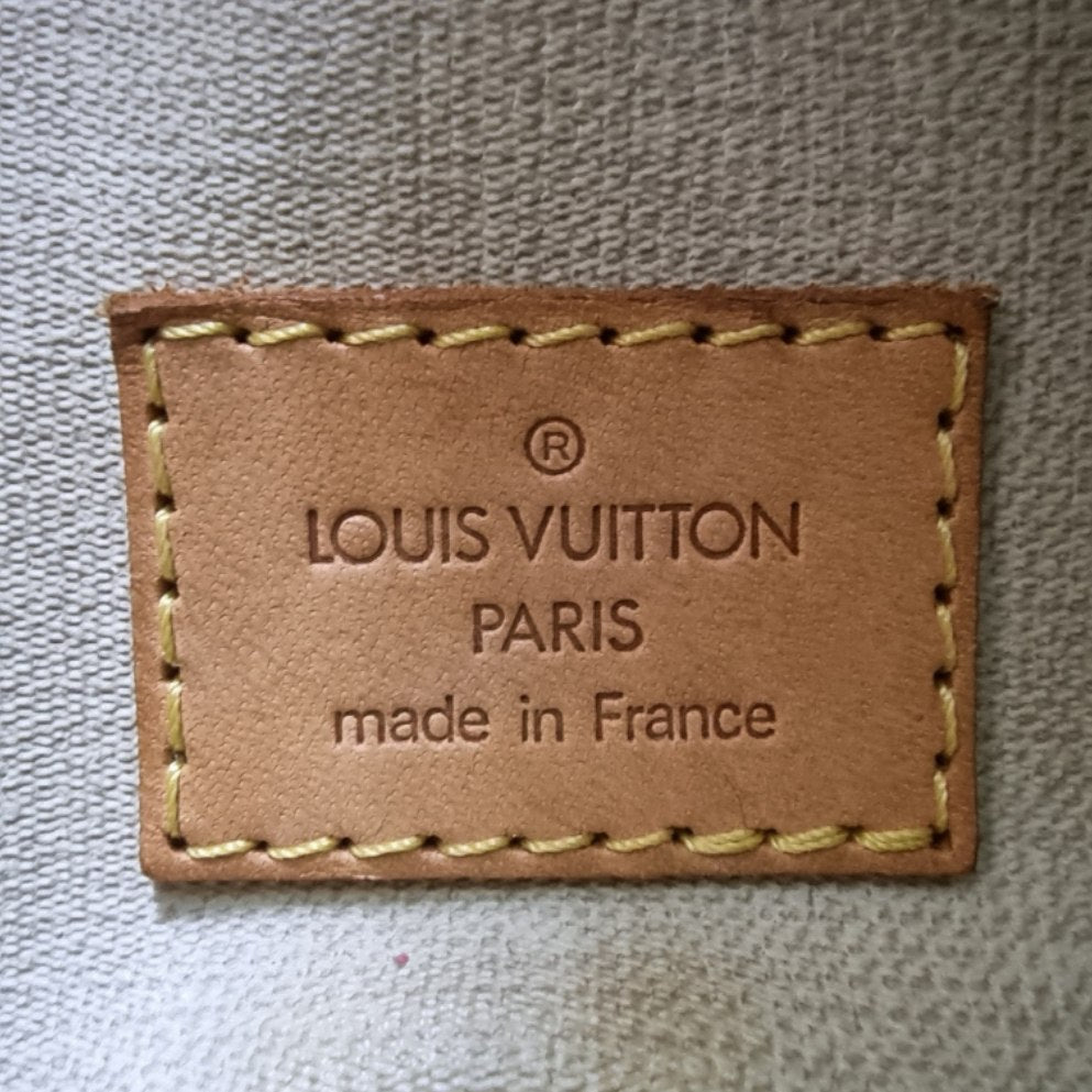 Louis Vuitton Trouville Monogram Ghw
