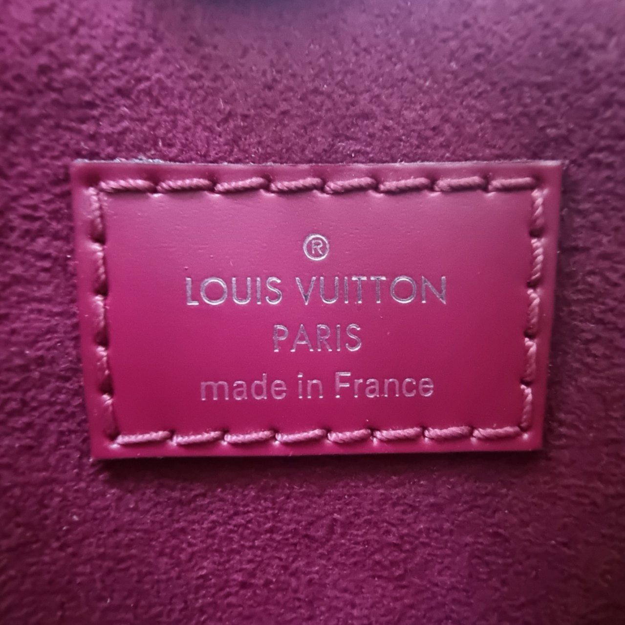Louis Vuitton Alma Nano Epi Shw (Red)