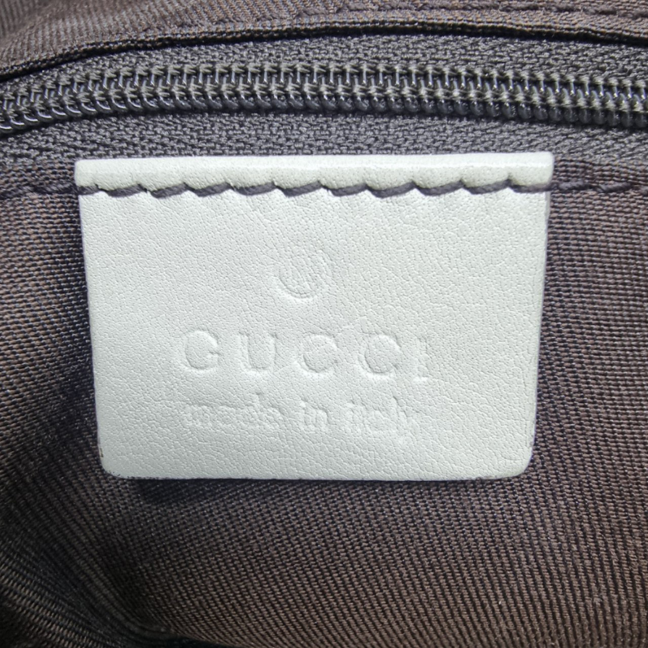 Gucci GG Sukey Canvas Hobo Bag Ghw (Beige)