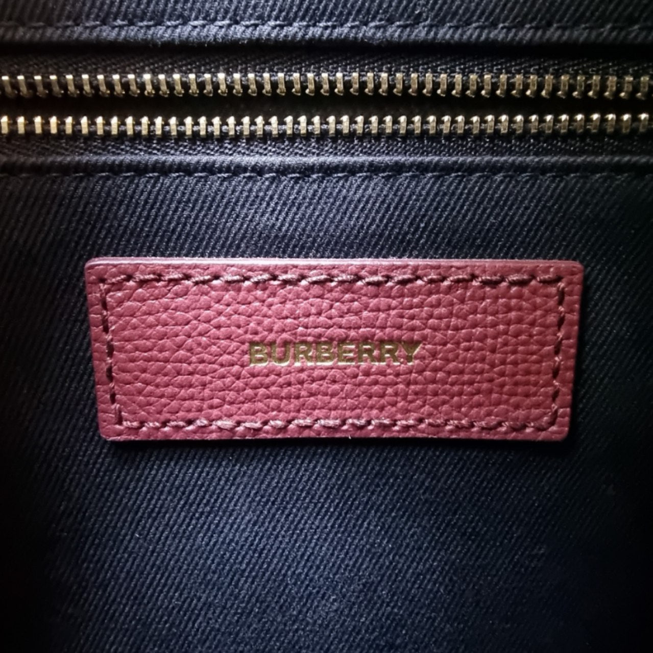 Burberry Banner House Check Leather Tote Bag Ghw (Burgundy)