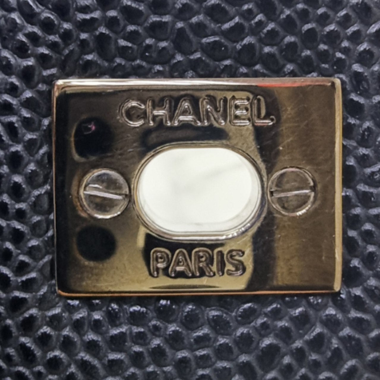 Chanel Classic Jumbo Double Flap Caviar Shw (Black)