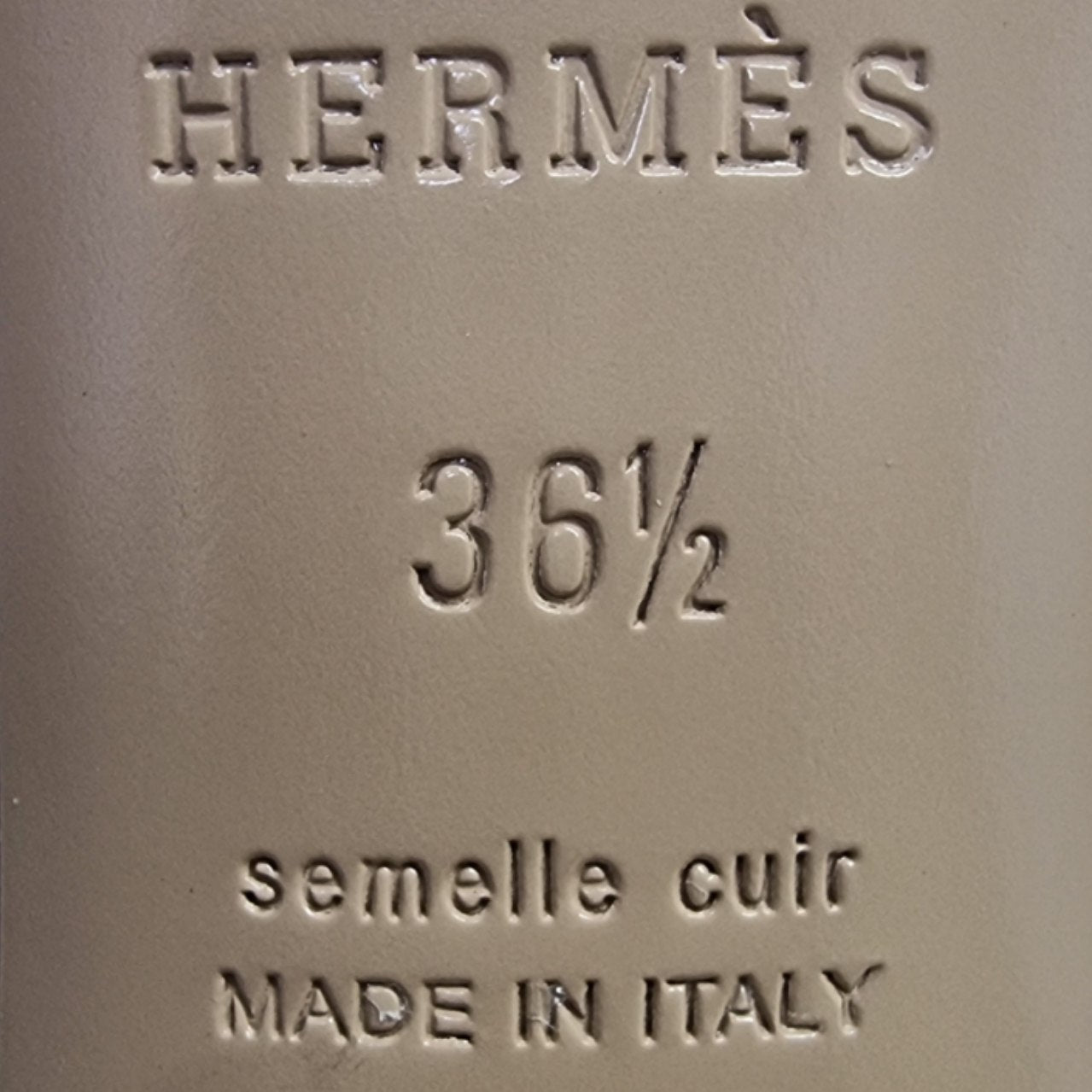 Hermes Oasis Sandal (Rose Porcelaine)