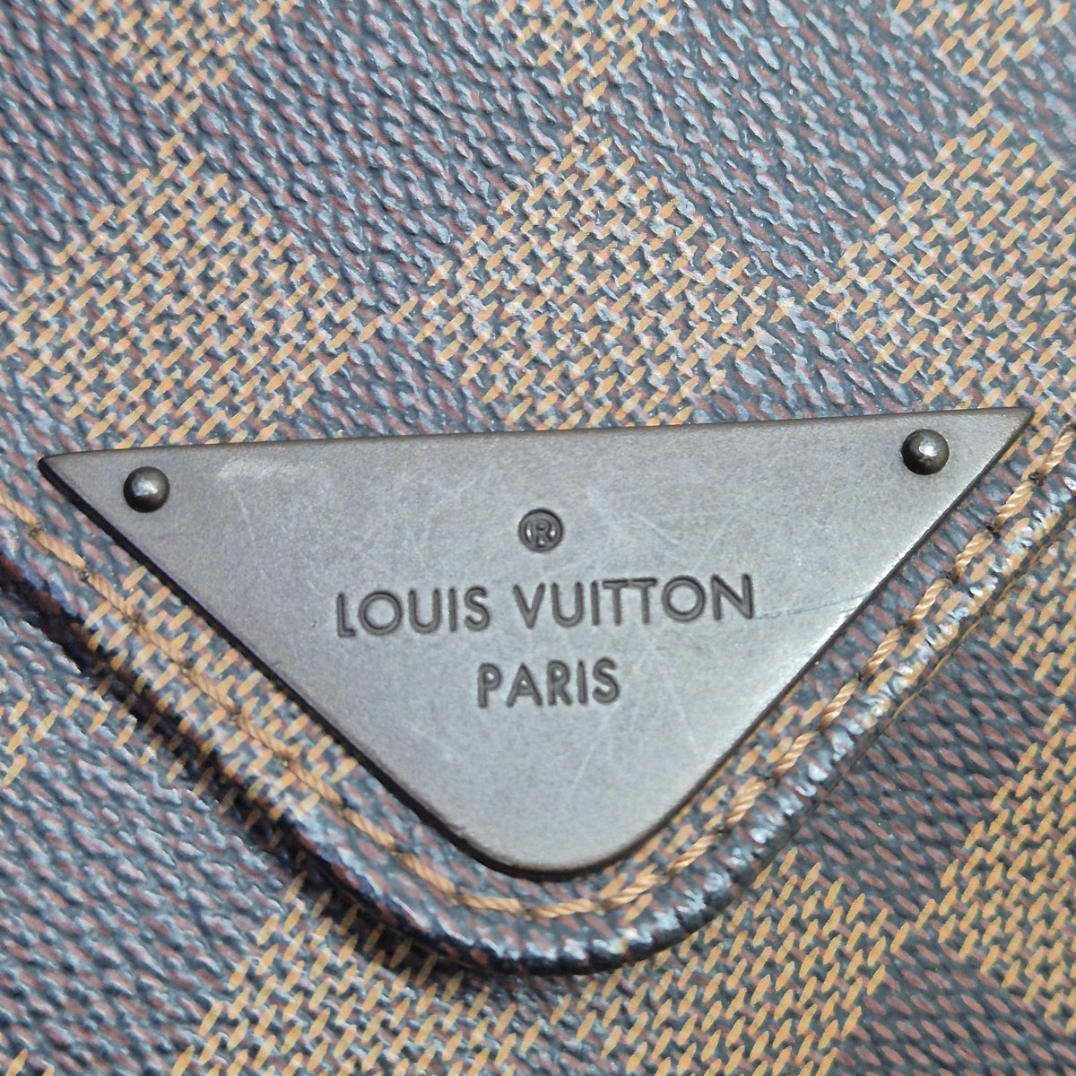 Louis Vuitton Shelton MM Messenger Bag Damier Ebene Ghw