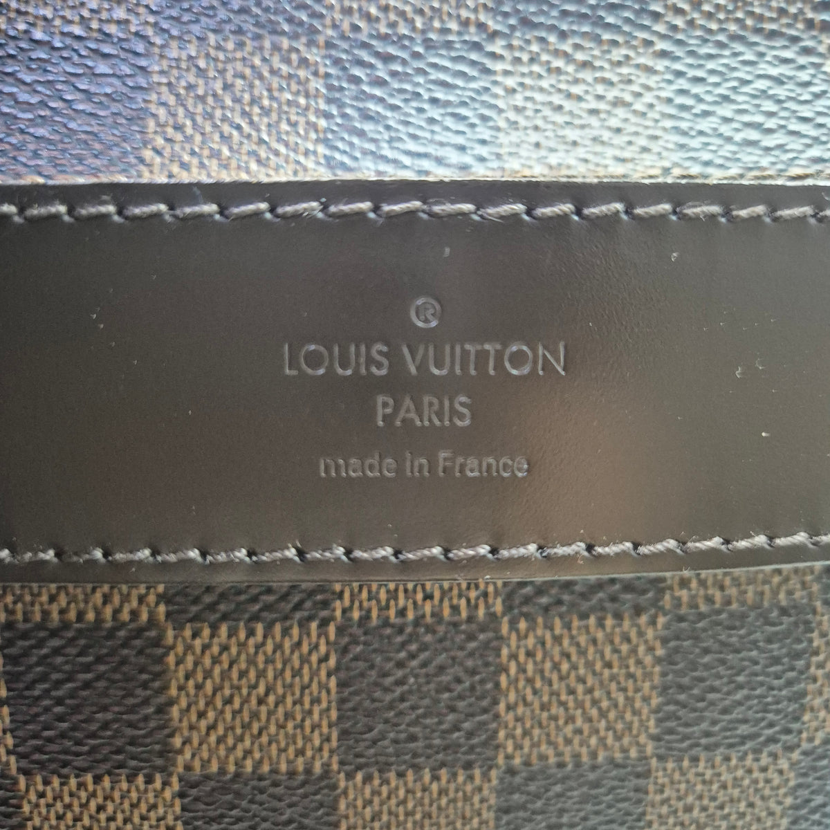 Louis Vuitton Shelton MM Messenger Bag Damier Ebene Ghw