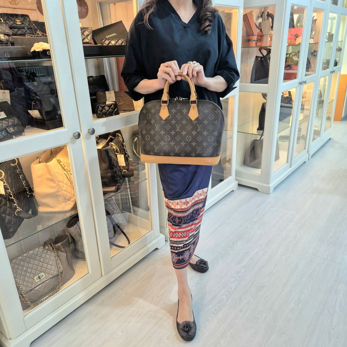 Louis Vuitton Alma PM Monogram Ghw