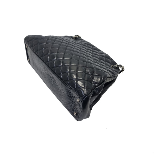 Chanel Just Mademoiselle Quilted Leather Bowling Bag Shw (Black)