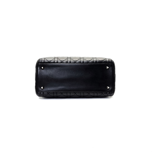 Christian Dior Lady Dior Medium Lambskin Cannage Shw (Black)