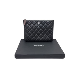 Chanel O Case Medium Lambskin Leather Shw (Black)