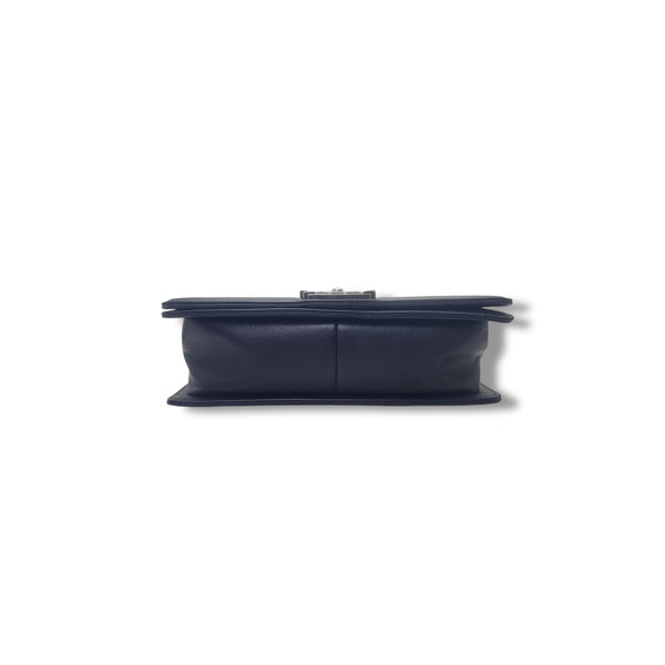 Chanel Boy Old Medium Calfskin Ruthenium Hw (Black)