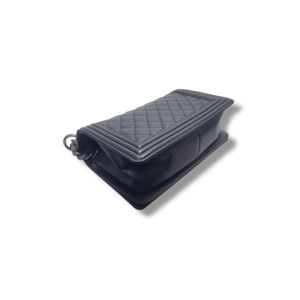 Chanel Boy Old Medium Calfskin Ruthenium Hw (Black)