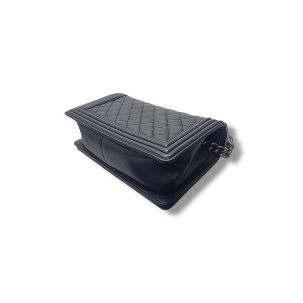 Chanel Boy Old Medium Calfskin Ruthenium Hw (Black)