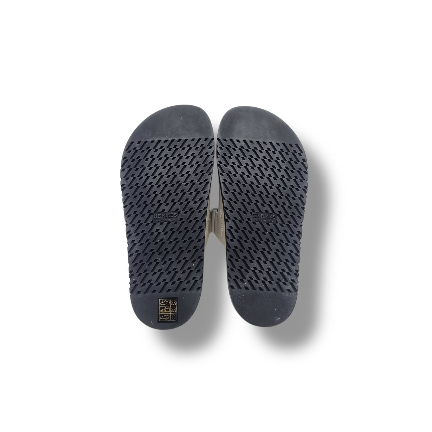 Hermes Chypre Sandal (Beige Esquisse)