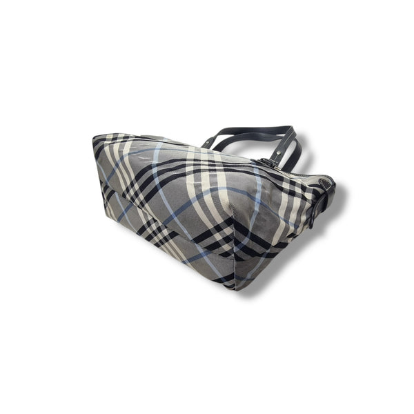 Blue Label Burberry Nova Check Canvas Shoulder Bag Shw (Gray)