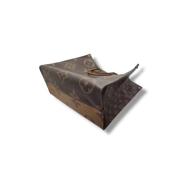 Louis Vuitton OnTheGo GM Monogram Giant Reverse Brass Hardware