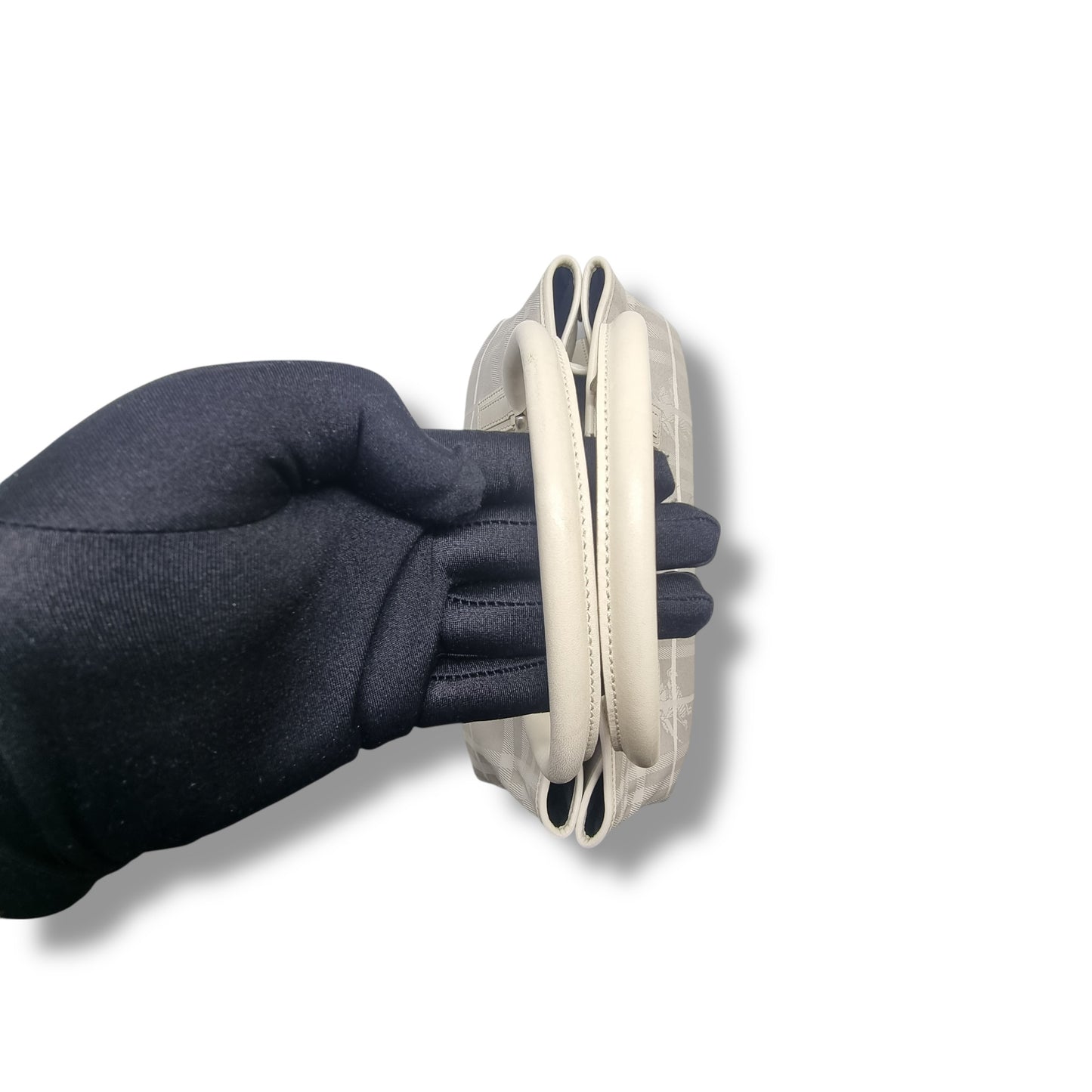 Burberry London Canvas Haymarket Check Shoulder Bag Shw (Light Grey)