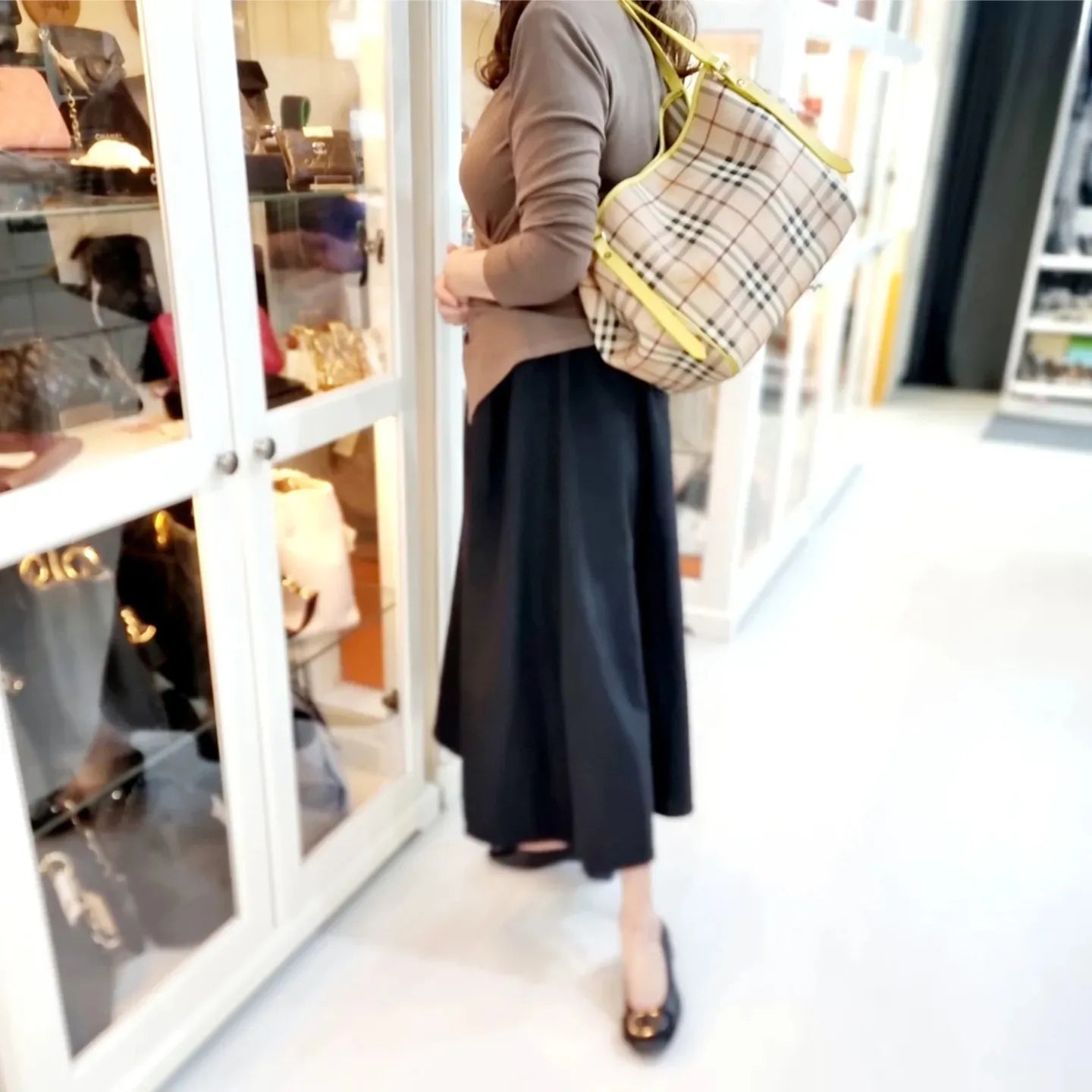 Burberry Haymarket Check Canterbury Canvas Hobo Bag Ghw (Yellow)