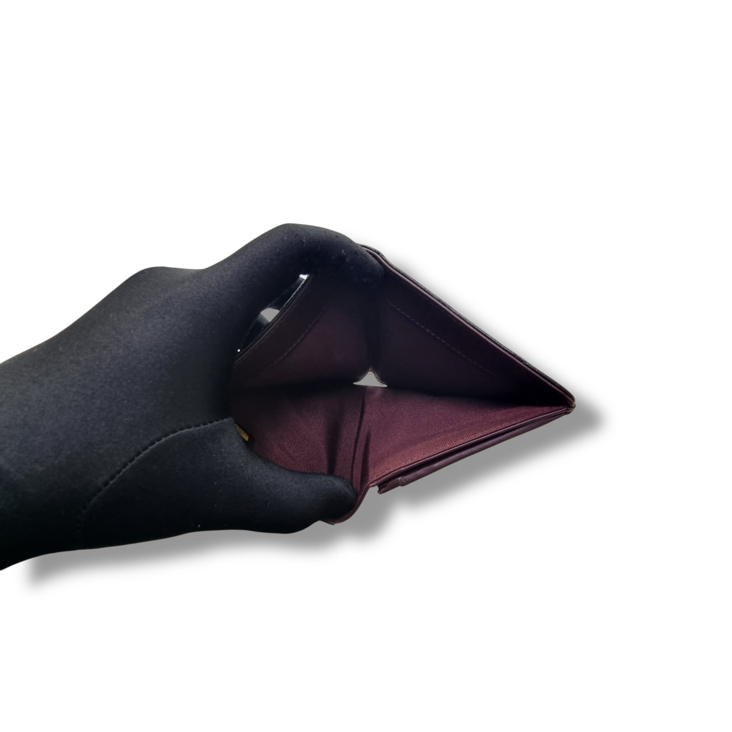 Chanel Bifold Wallet Caviar Ghw (Black)