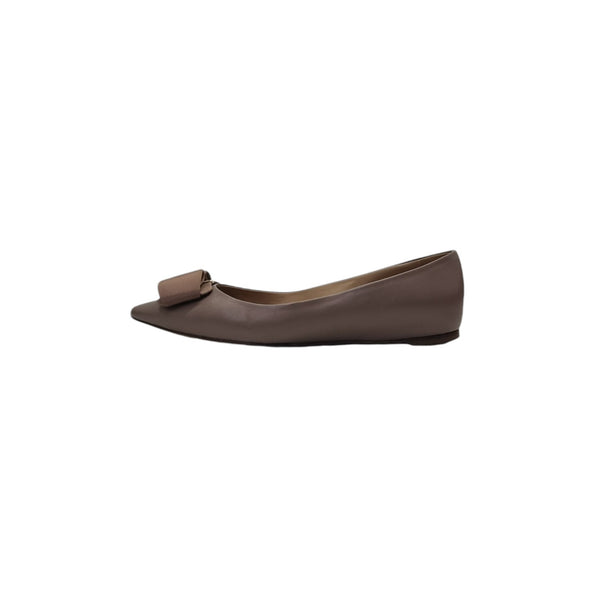 Salvatore Ferragamo Mimi Bow Flat Leather Shoes (Amaretti)