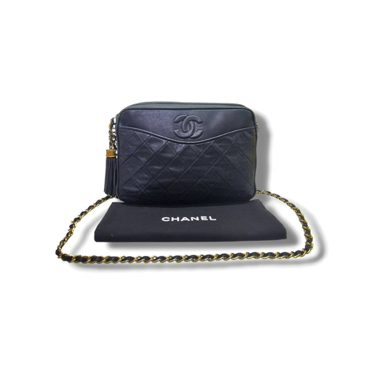 Chanel Vintage Camera Bag With Tassle Lambskin Ghw (Black)