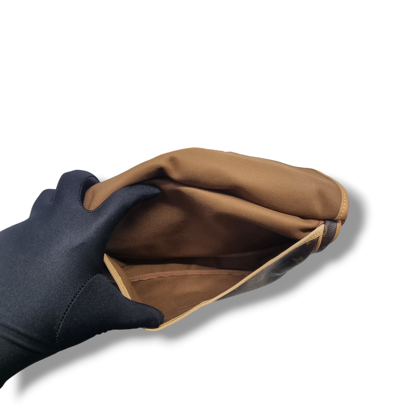 Louis Vuitton Saumur 30 Monogram Ghw