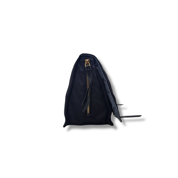 Prada Nylon Etiquette Messenger Bag Ghw (Black)