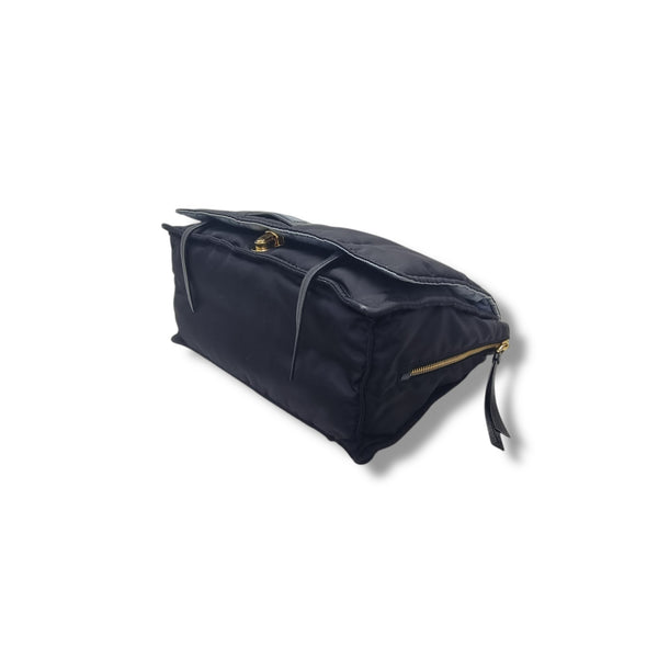 Prada Nylon Etiquette Messenger Bag Ghw (Black)