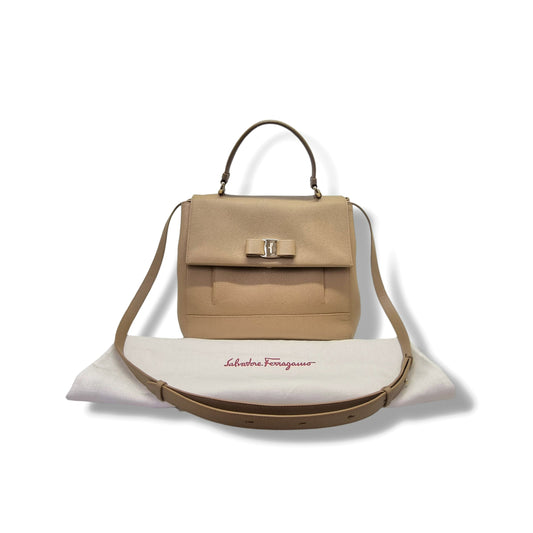 Salvatore Ferragamo Vara Bow Pebbled Leather Tote Bag Ghw (Beige)