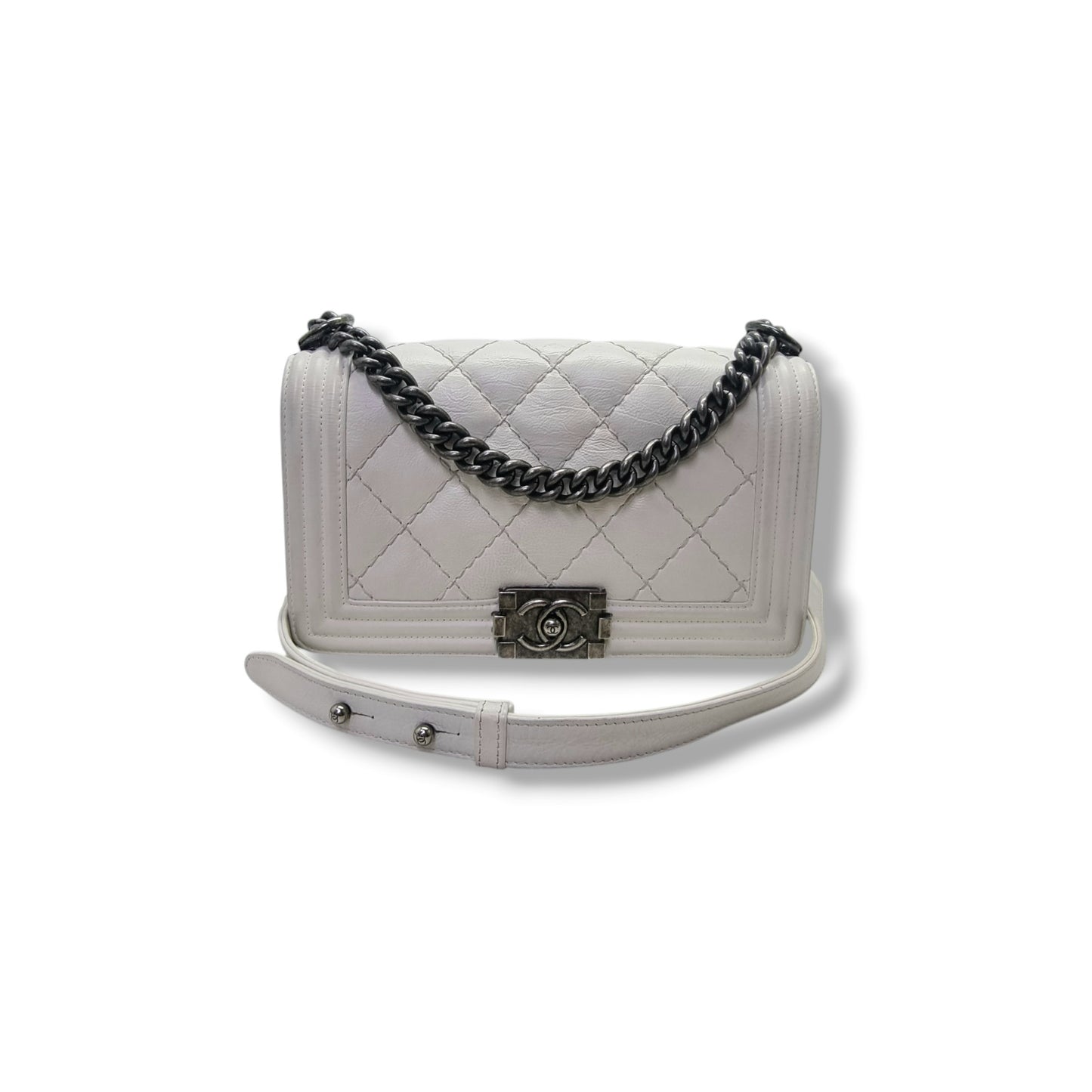 Chanel Boy Medium Calfskin Quilted Wild Stitch Rhw (White)