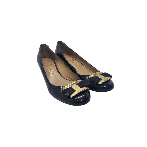 Salvatore Ferragamo Flo Vara Wedge Pump (Black)