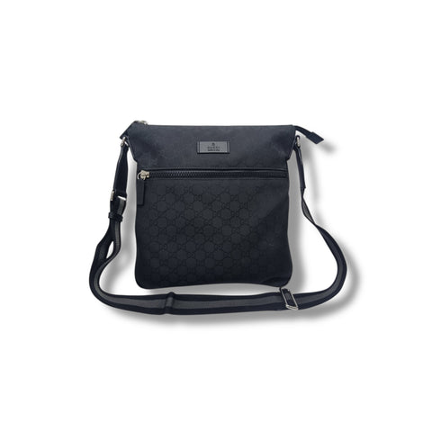 Gucci GG Monogram Nylon Messenger Bag Shw (Black)