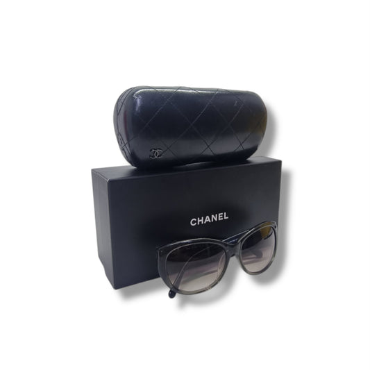 Chanel Sunglasses Camelia Shw (Black)