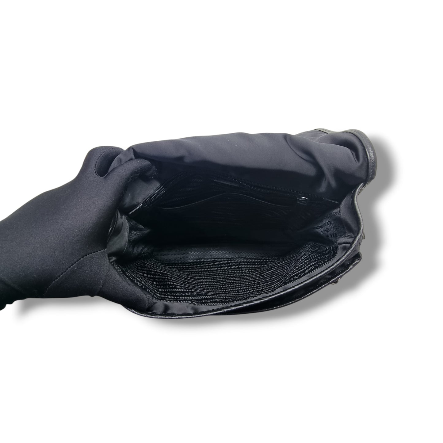Prada V166 Tessuto Messenger Bag Shw (Black)