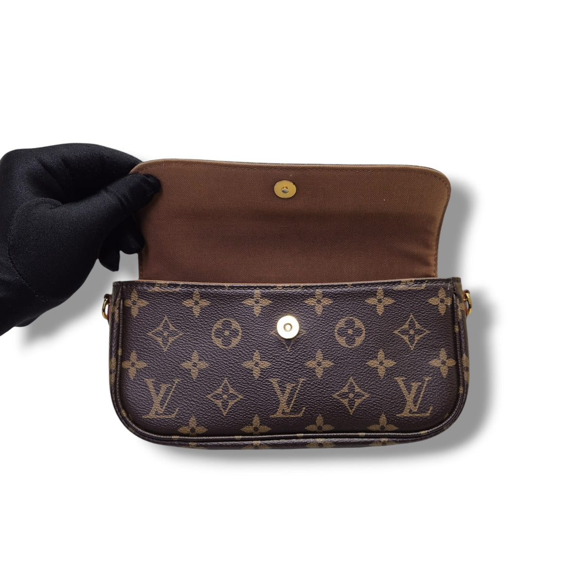 Louis Vuitton Ivy Wallet On Chain Monogram Ghw