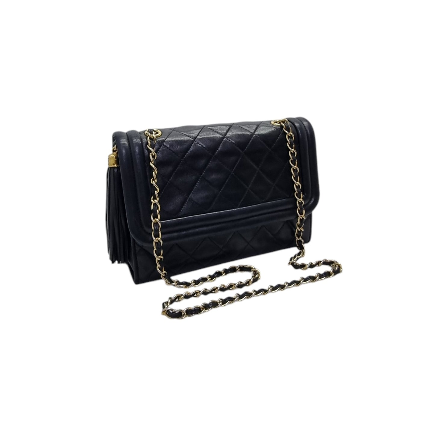 Chanel Vintage Quilted Flap With Tassel Lambskin Ghw (Black)
