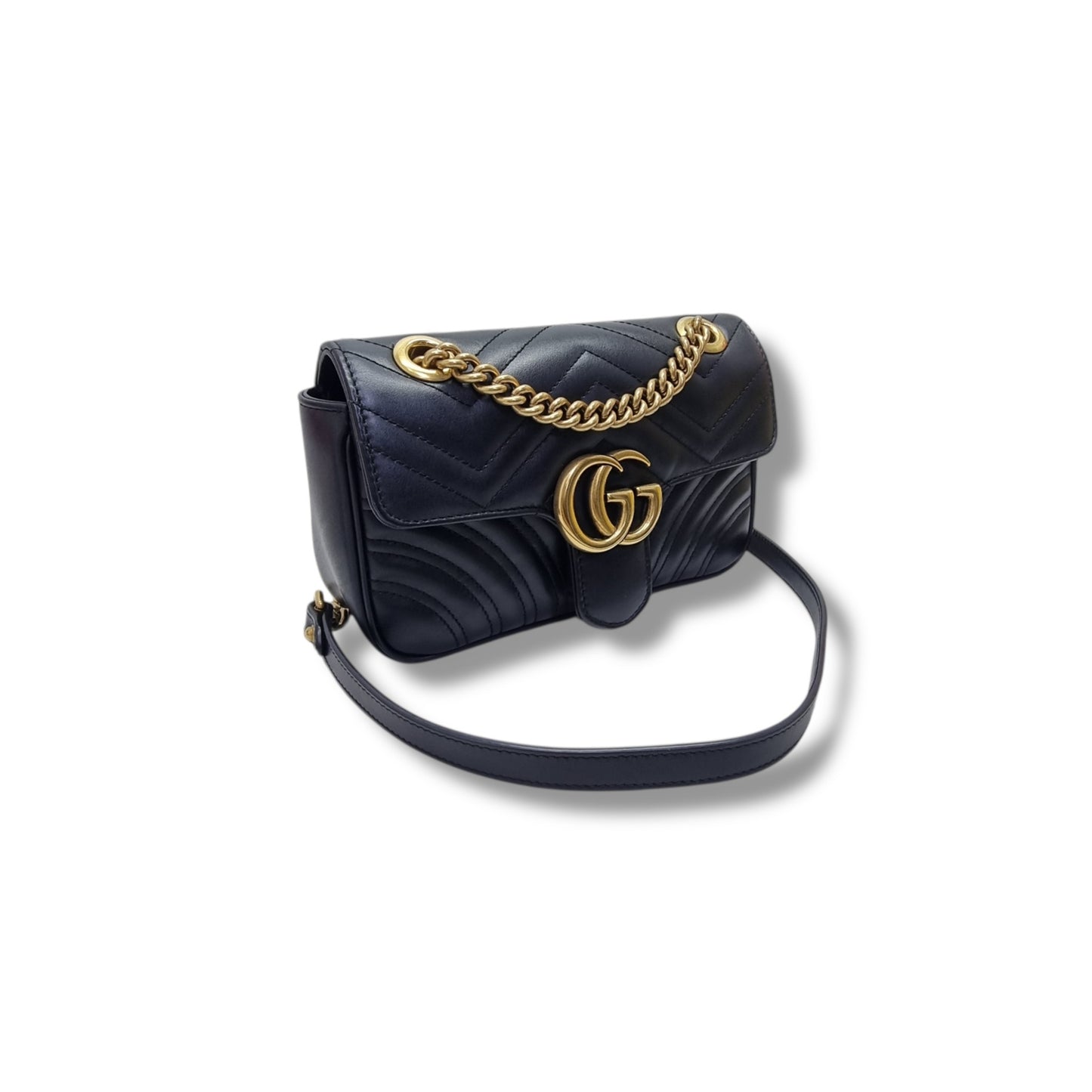 Gucci GG Marmont Small Matelasse Chevron Leather Bag Ghw (Black)