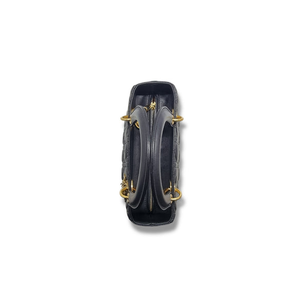 Christian Dior Lady Dior Medium Cannage Lambskin Ghw (Black)