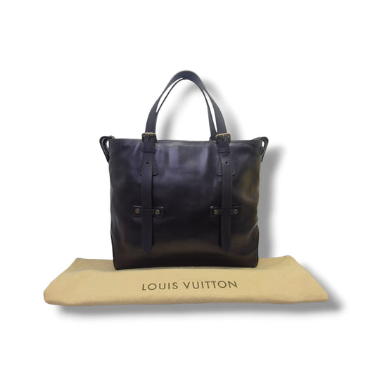Louis Vuitton Kiowa Utah Leather Ghw (Coffee Brown)