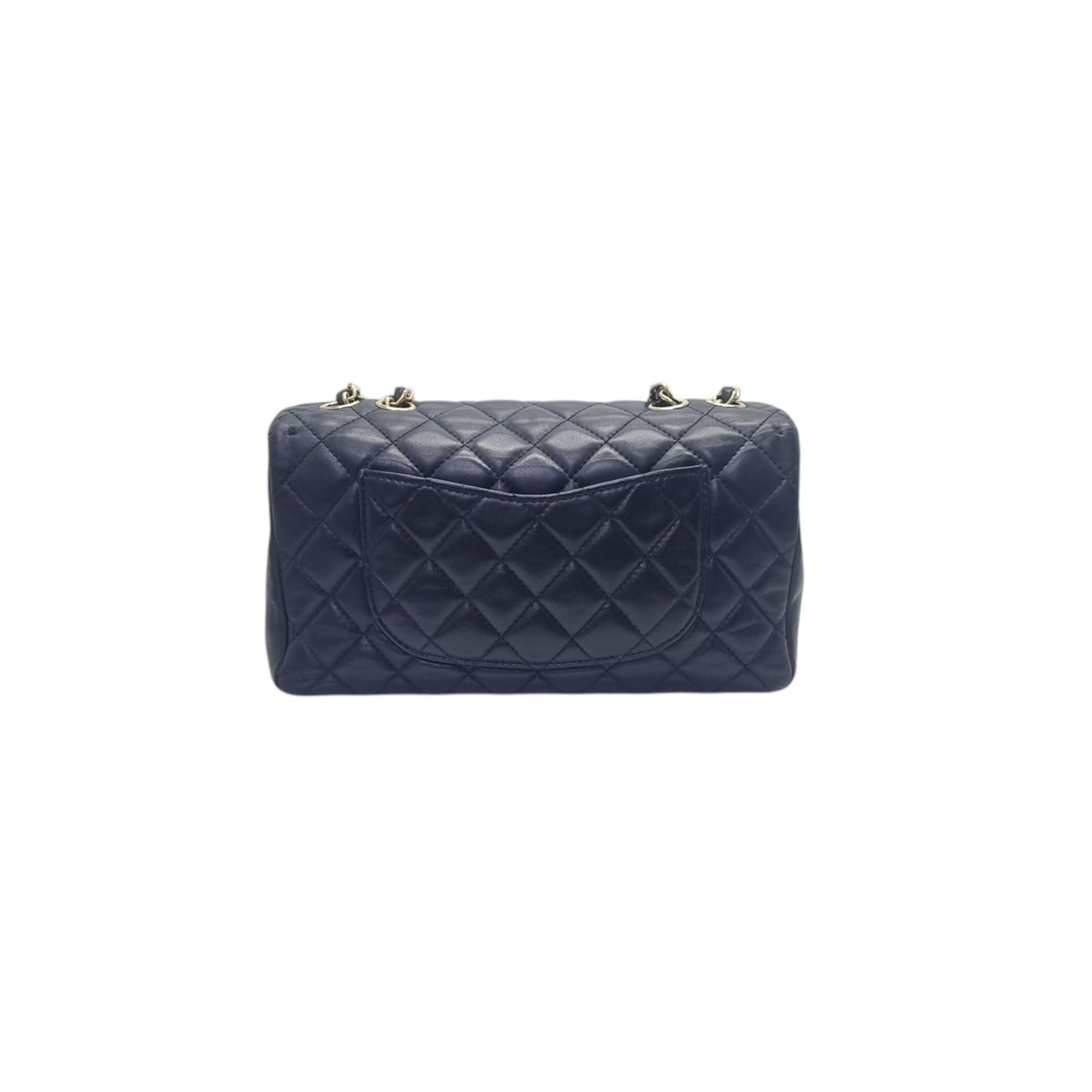Chanel Mademoiselle Chic Medium Flap Bag Lambskin Ghw (Black)